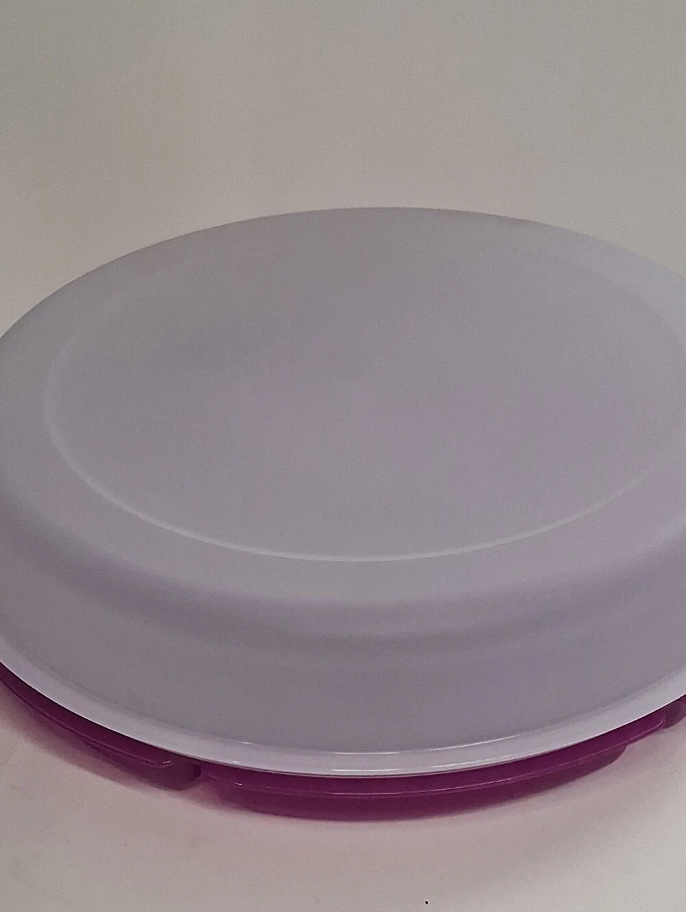 Tupperware Purple Snack Tray with White Lid